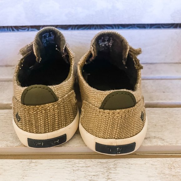 Tan Sperrys Size 8 - Picture 3 of 6